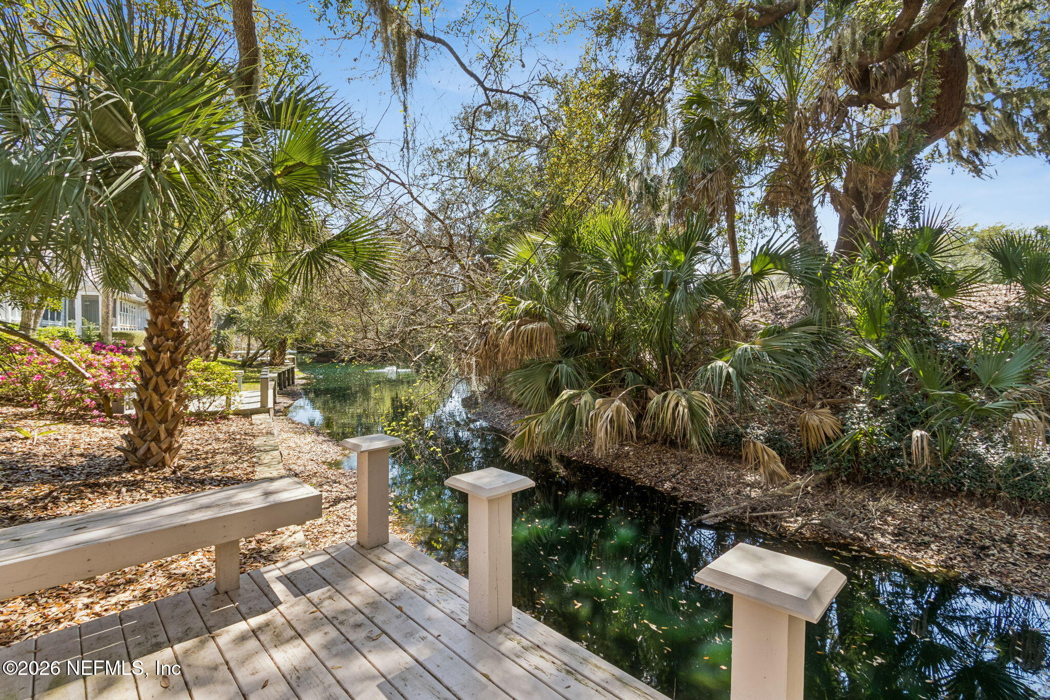 11 LITTLE DUNES Circle