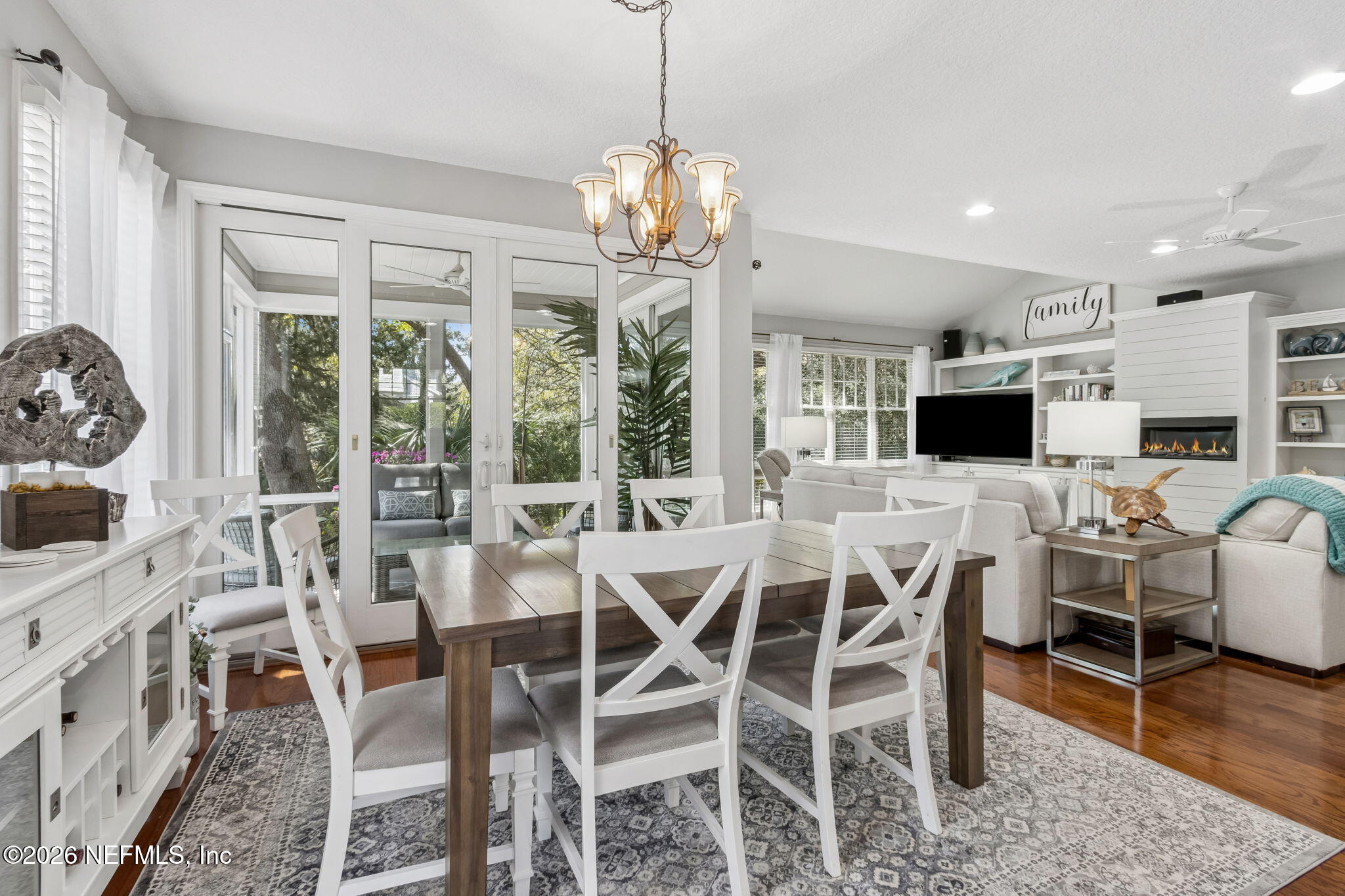11 LITTLE DUNES Circle