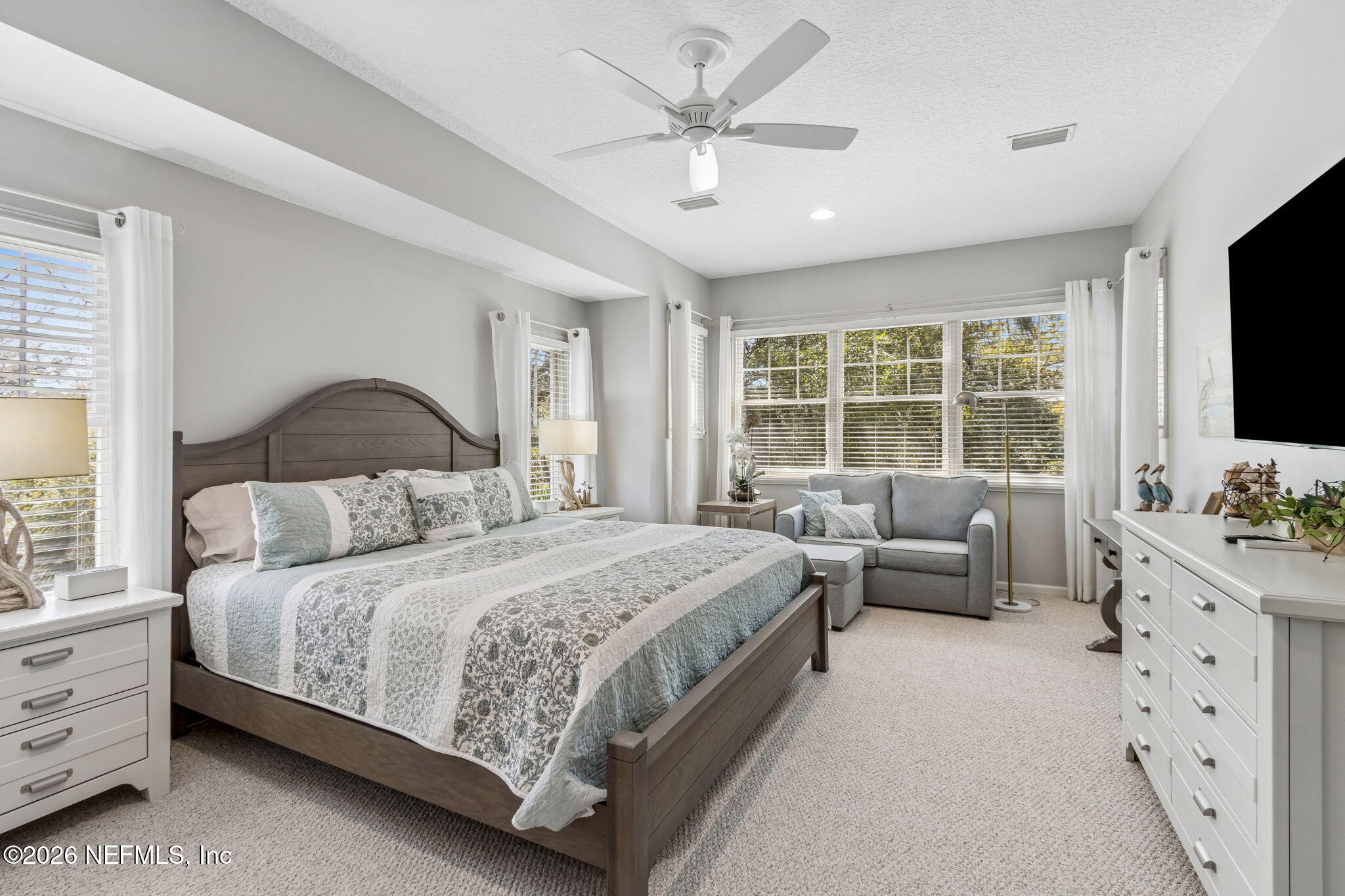 11 LITTLE DUNES Circle