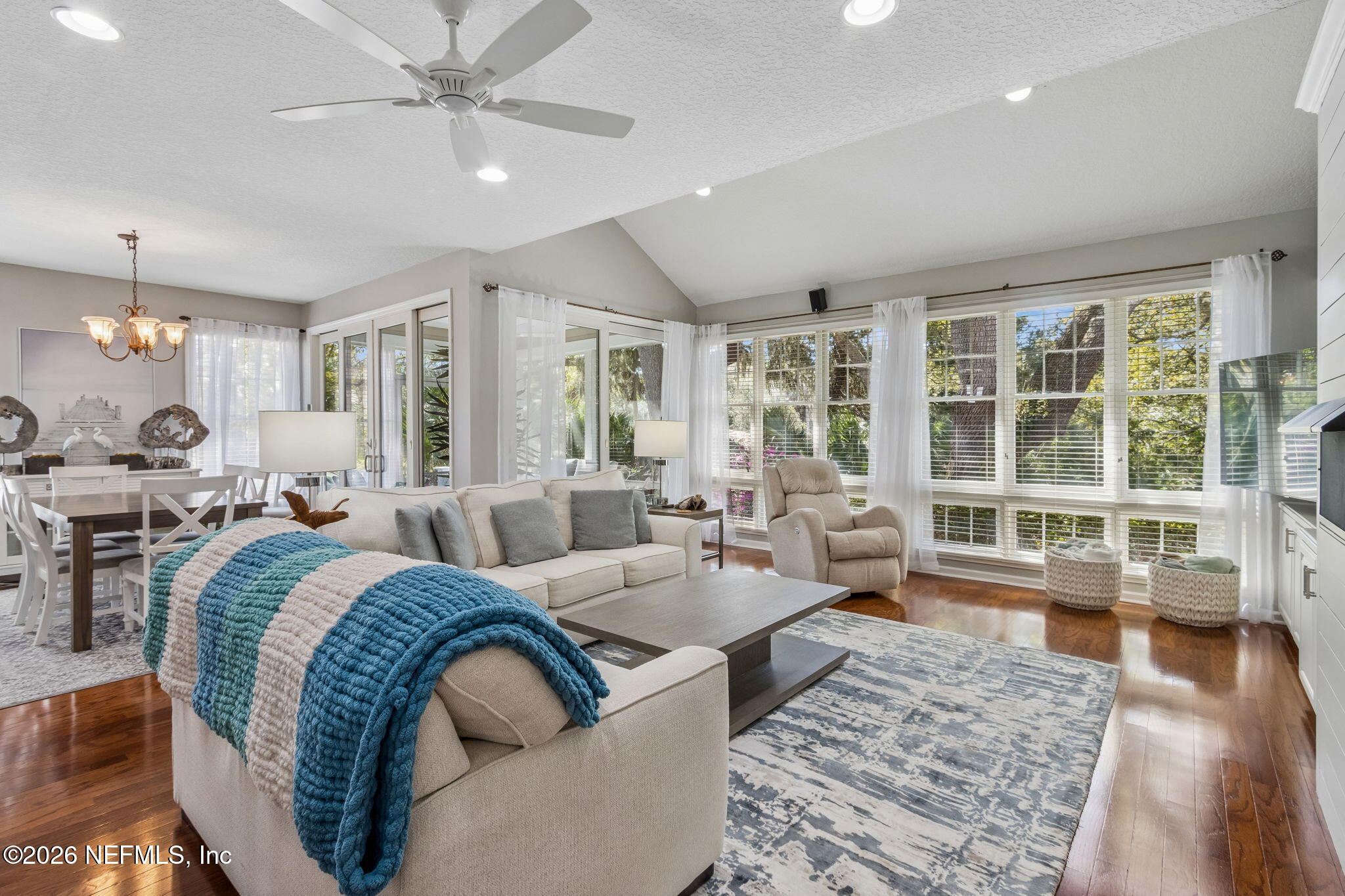 11 LITTLE DUNES Circle