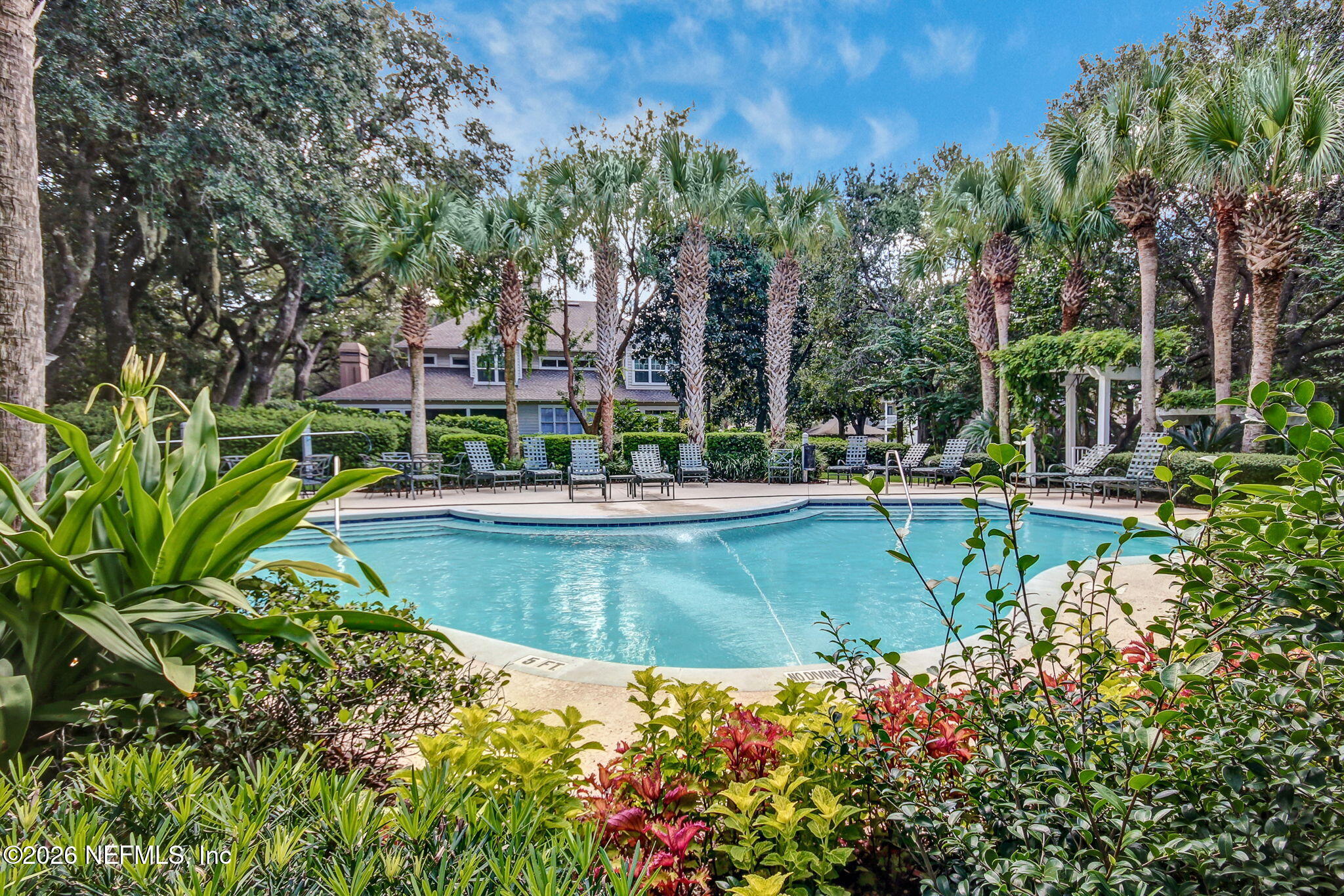 11 LITTLE DUNES Circle