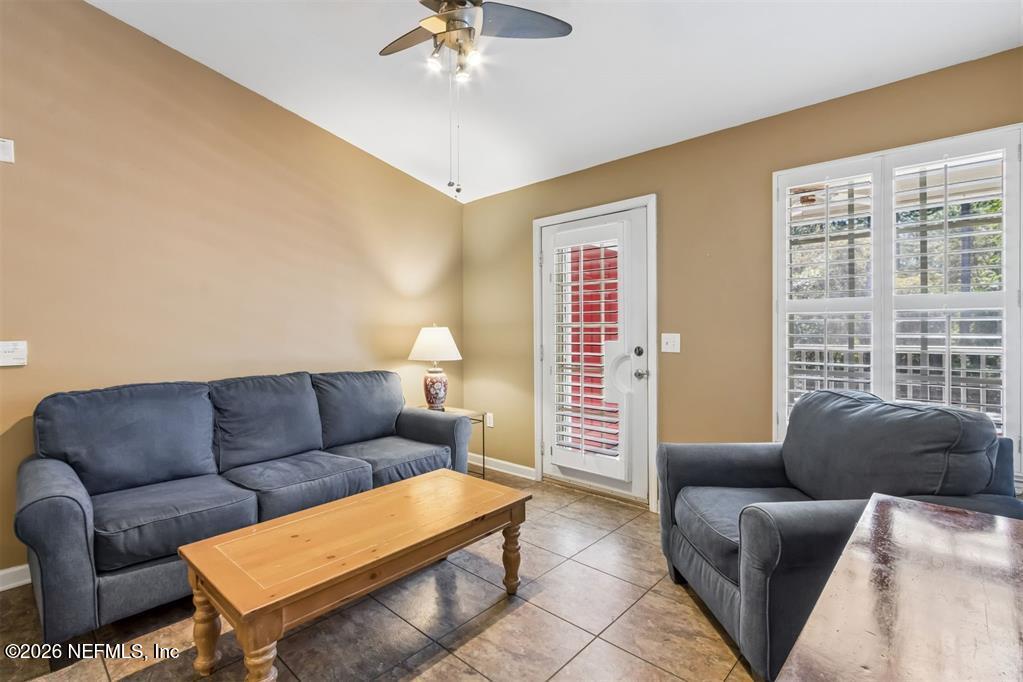 23583 BAHAMA Point 1526