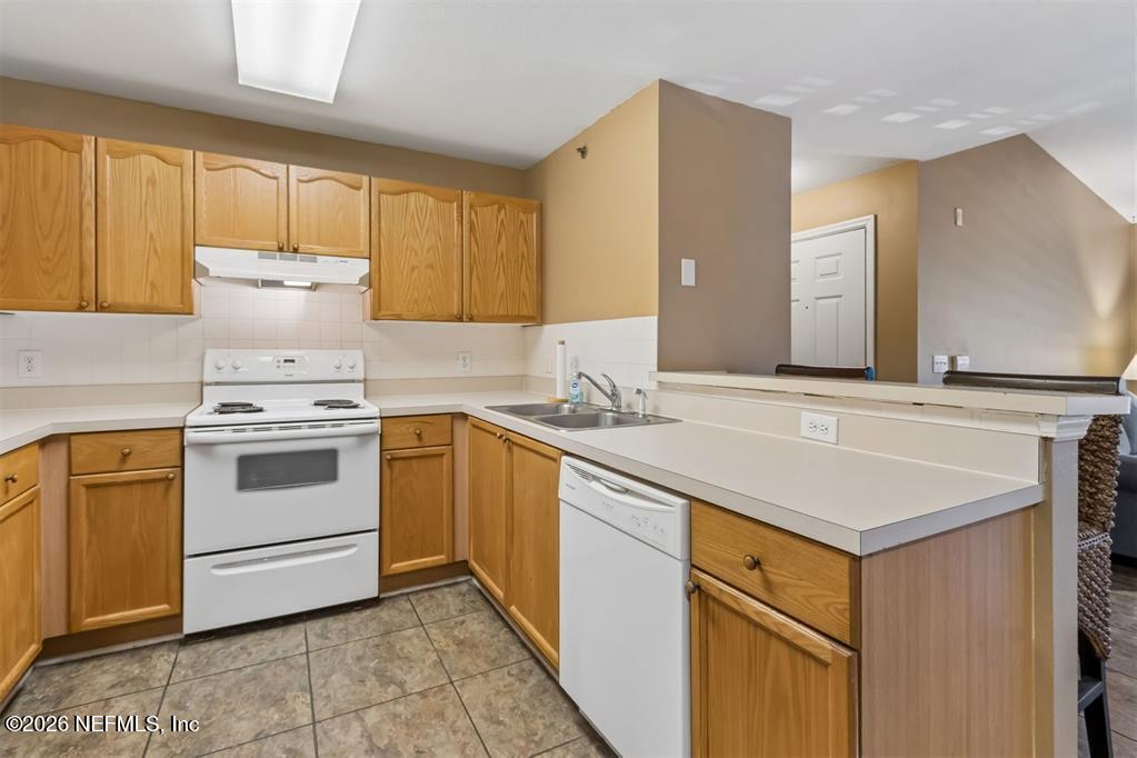 23583 BAHAMA Point 1526