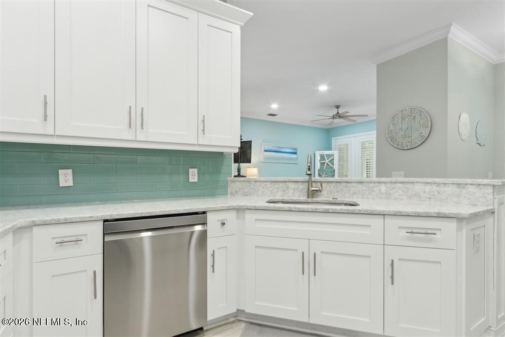 95024 BARCLAY Place 4A