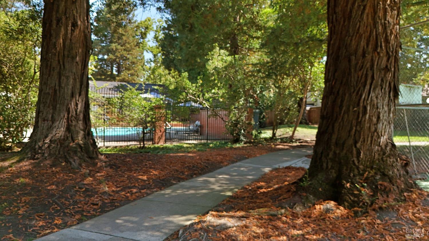 1402 Marylyn Circle