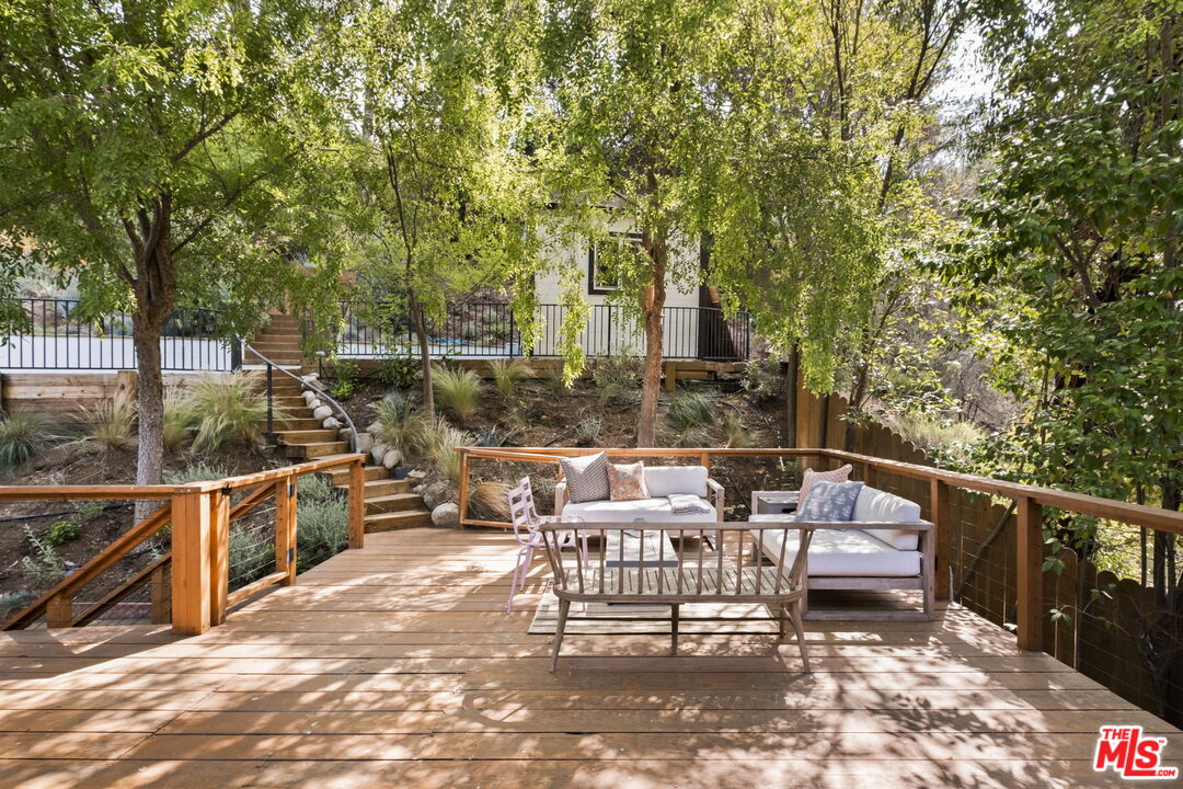 554 Mountain Green Dr