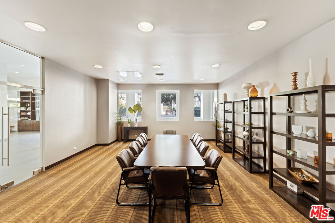10501 Wilshire Blvd Unit: 1005