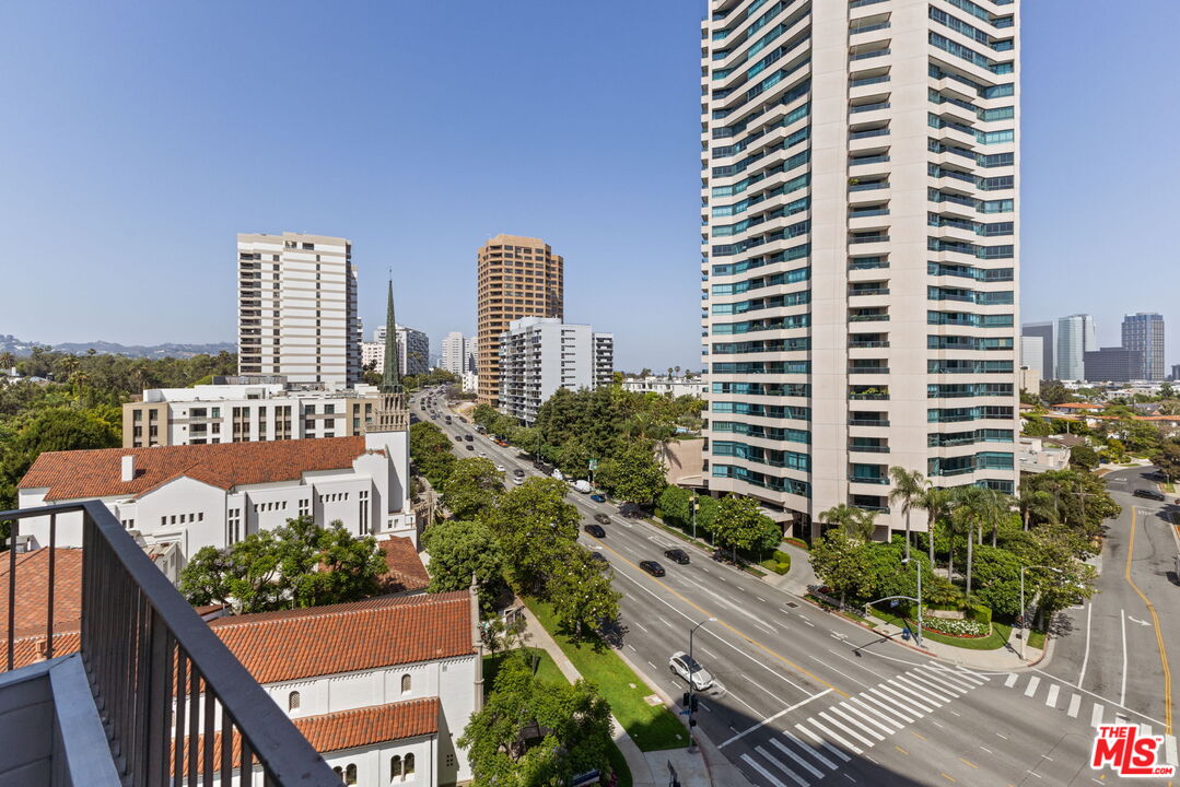 10501 Wilshire Blvd Unit: 1005