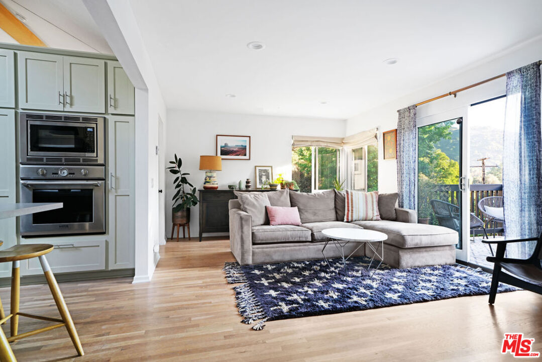 25761 Vista Verde Dr