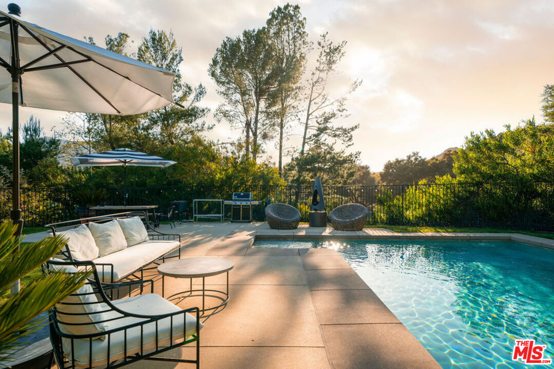 25761 Vista Verde Dr