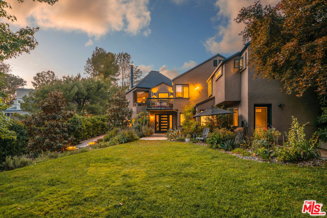 25761 Vista Verde Dr