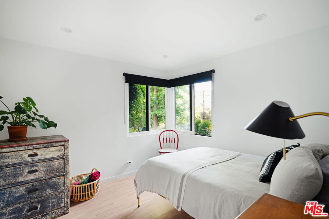 25761 Vista Verde Dr