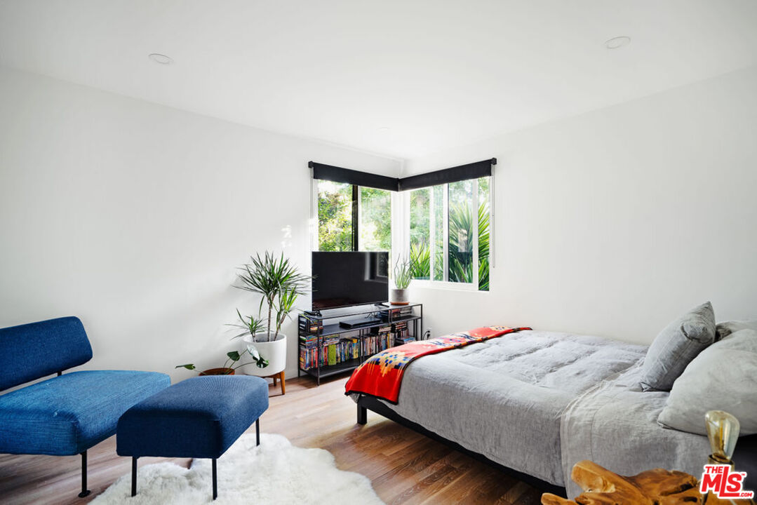 25761 Vista Verde Dr