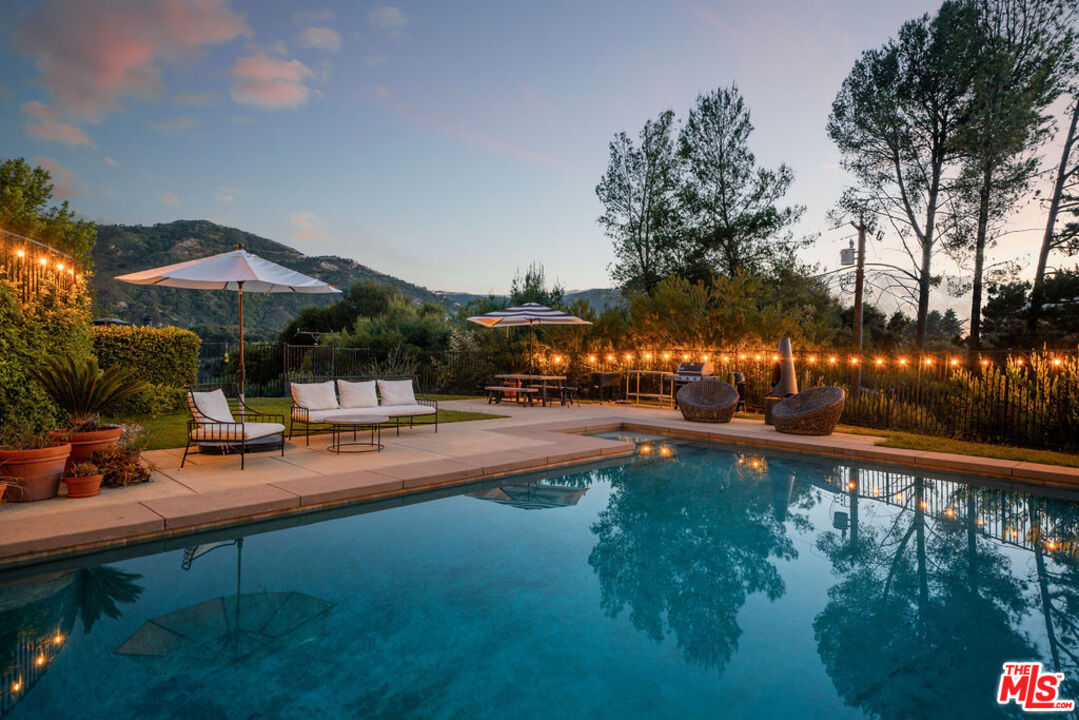 25761 Vista Verde Dr