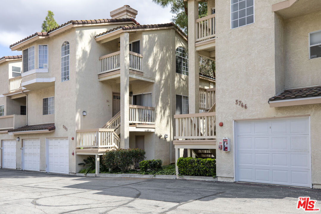 5782 Oak Bank Trl Unit: TL105
