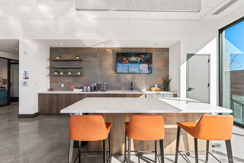 3867 Freestone Point