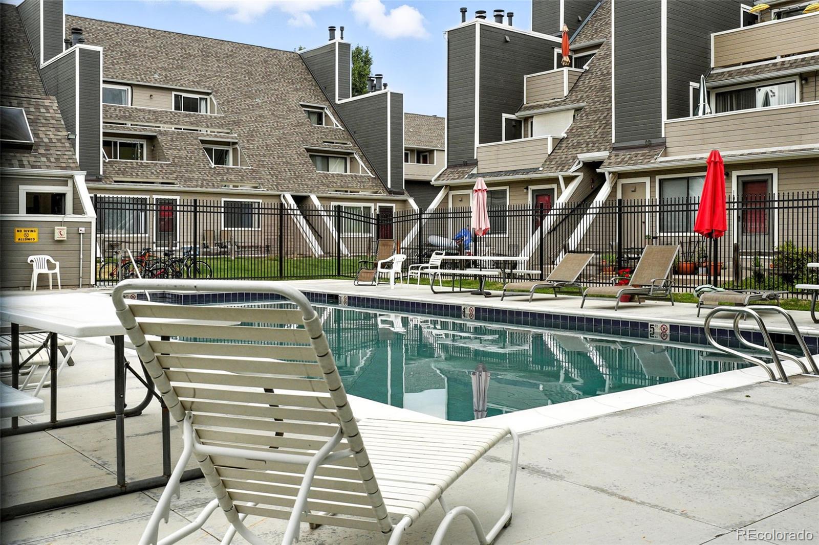 5250 S Huron Way Unit: 6-101