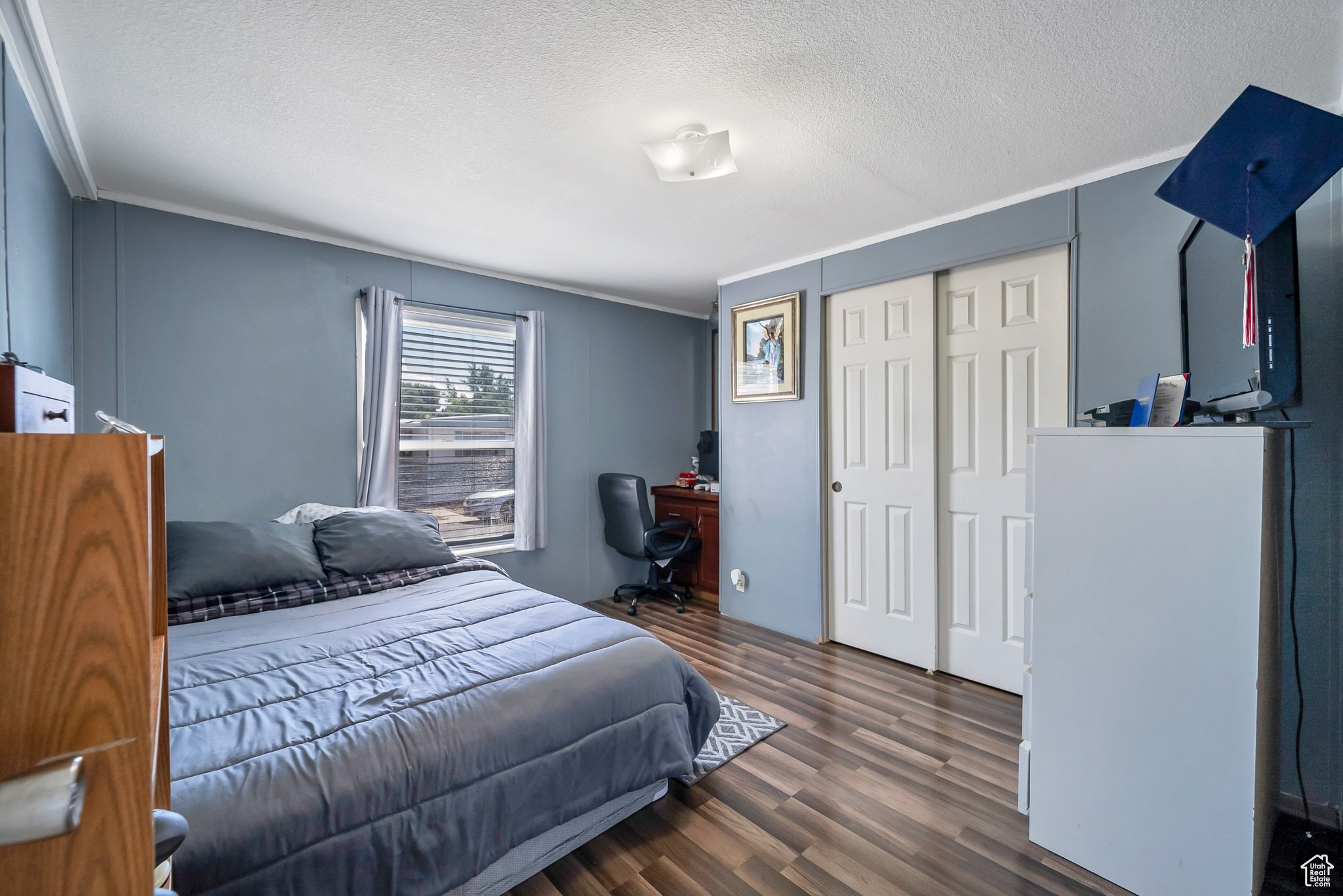 253 GUENEVERE ST #209
