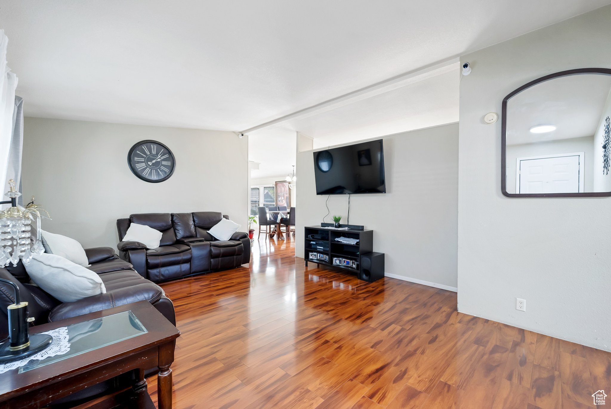 253 GUENEVERE ST #209