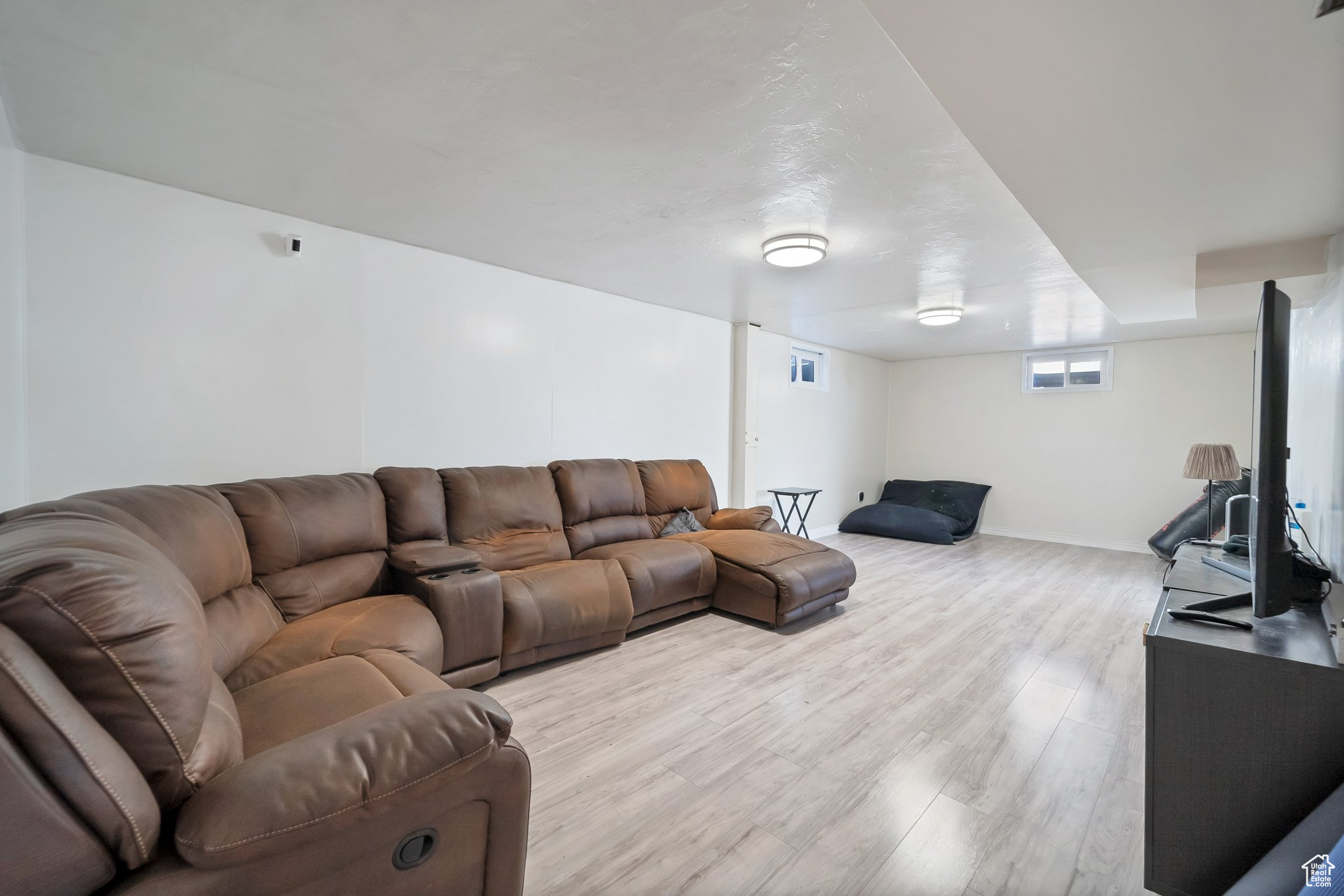 253 N 1030 W