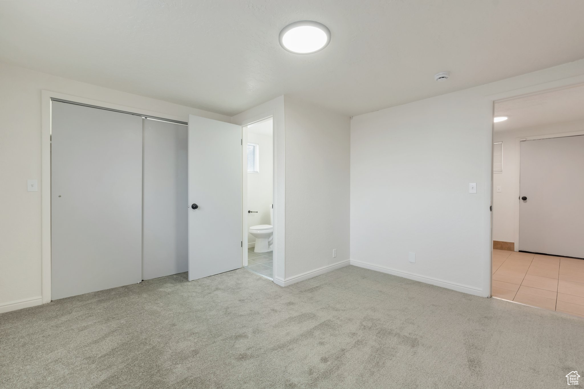 2811 S 3095 W