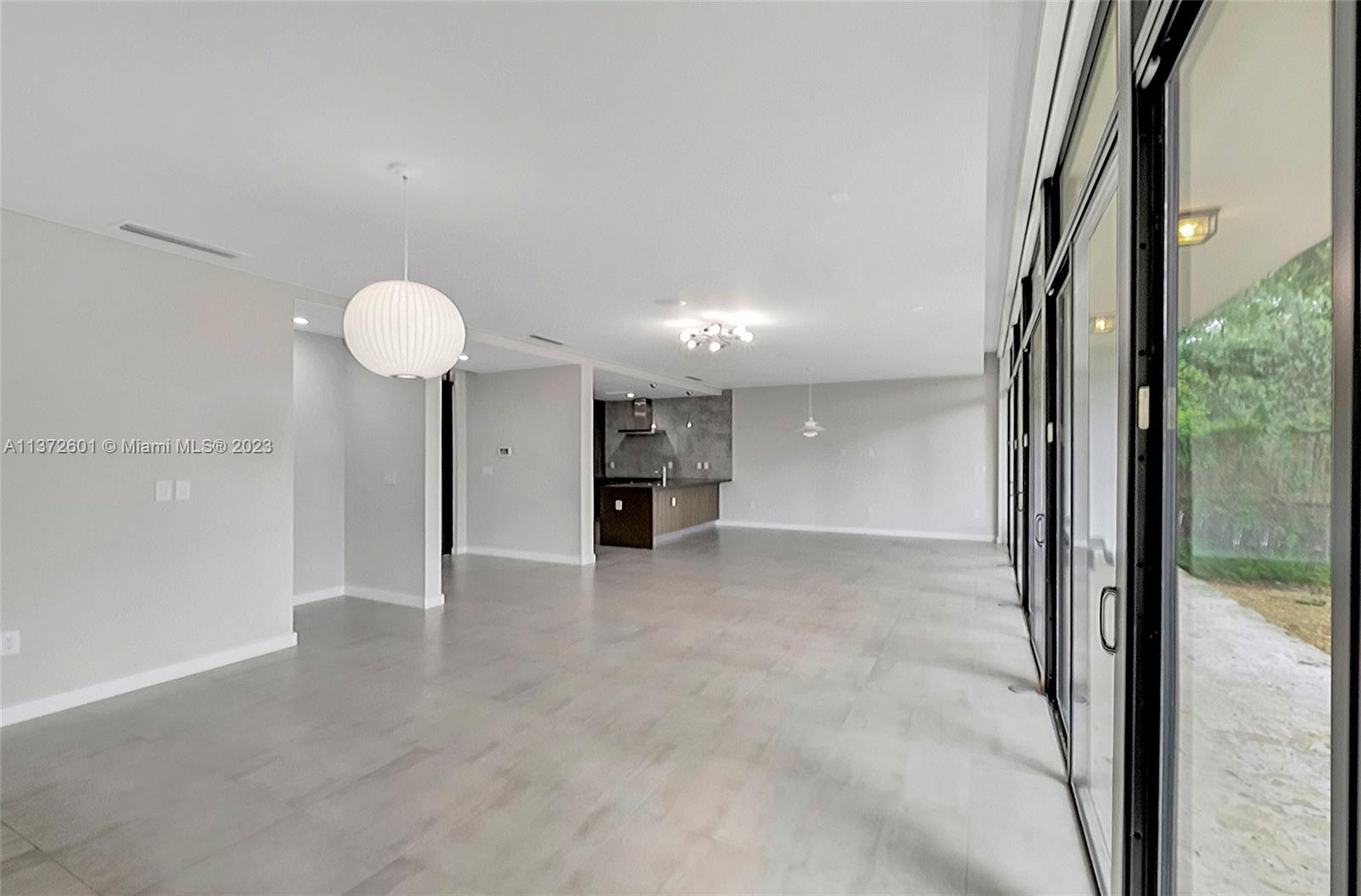 8630 Arboretum Ln