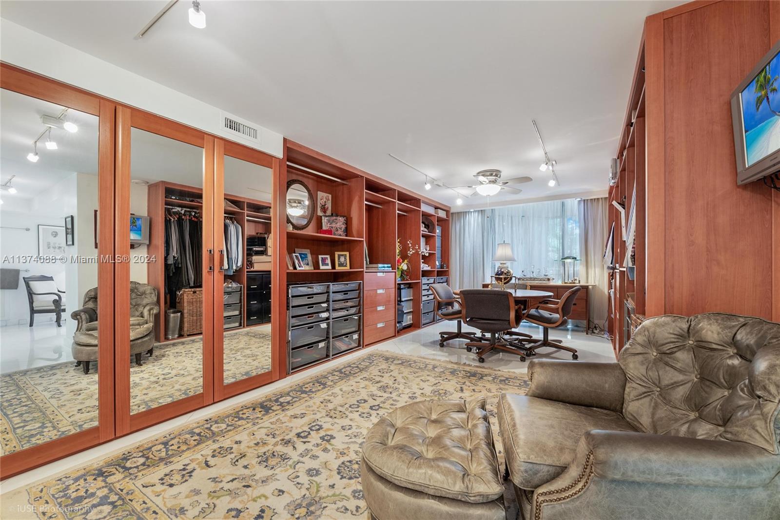 2901 S Bayshore Dr Unit: 3BC