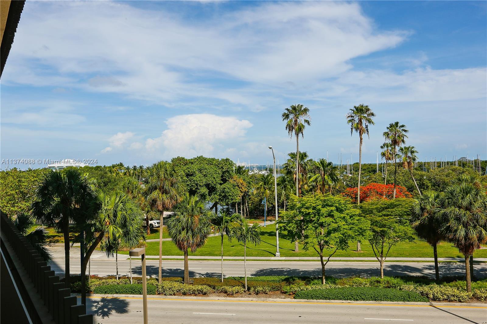 2901 S Bayshore Dr Unit: 3BC