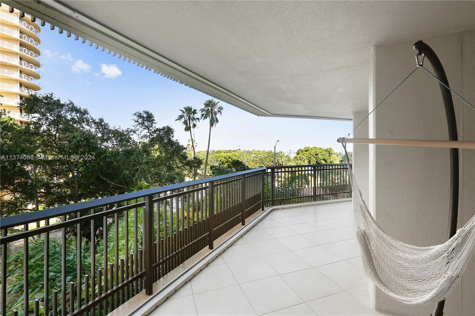 2901 S Bayshore Dr Unit: 3BC