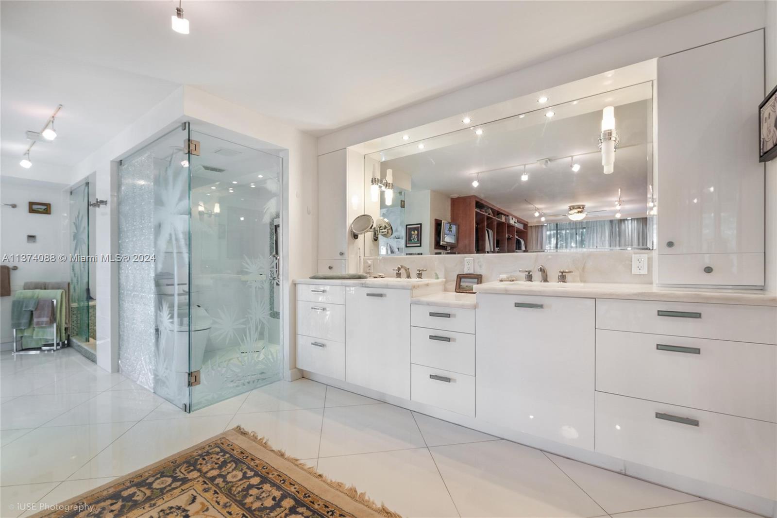 2901 S Bayshore Dr Unit: 3BC