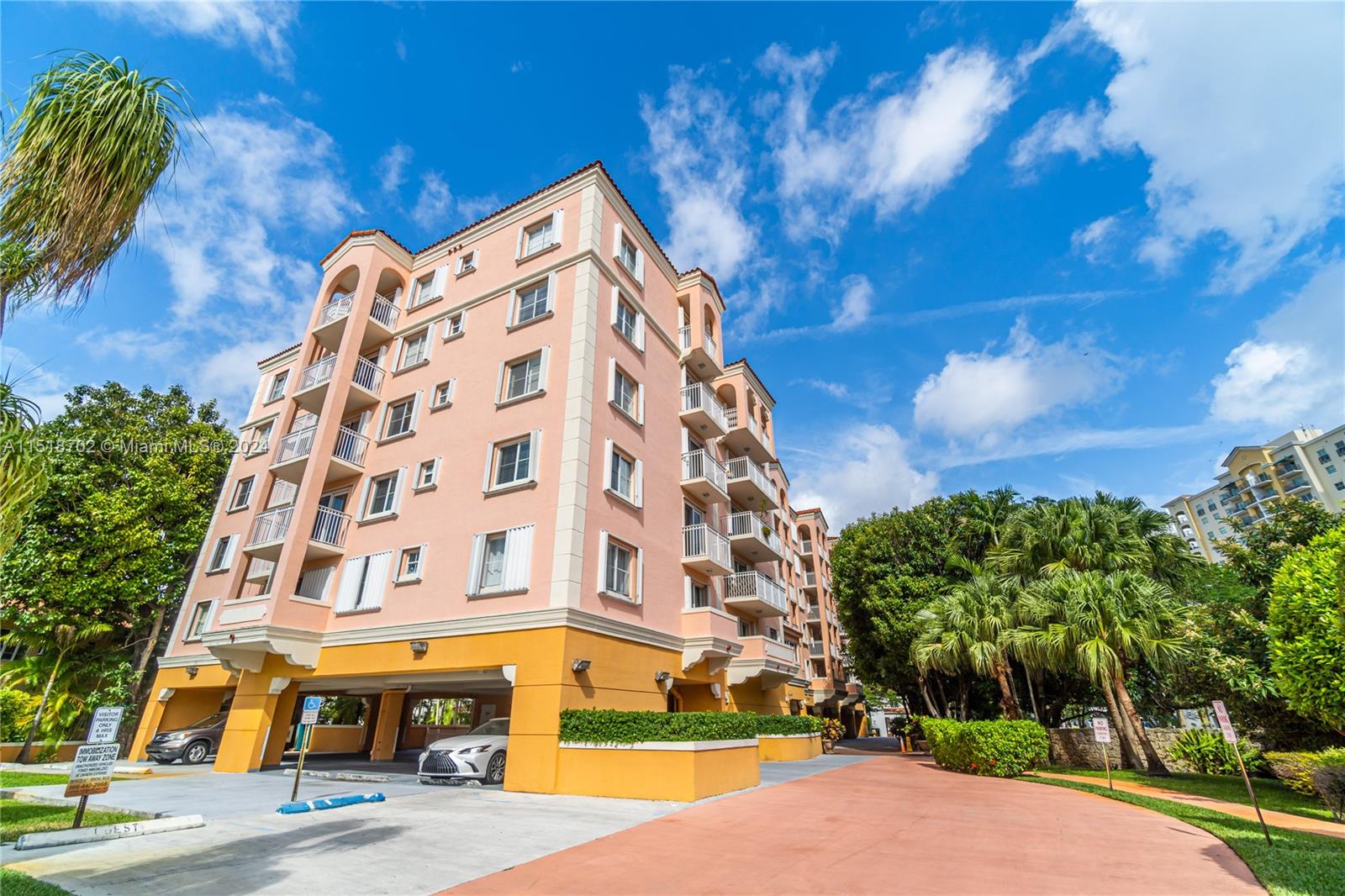 1 Alhambra Cir # 306