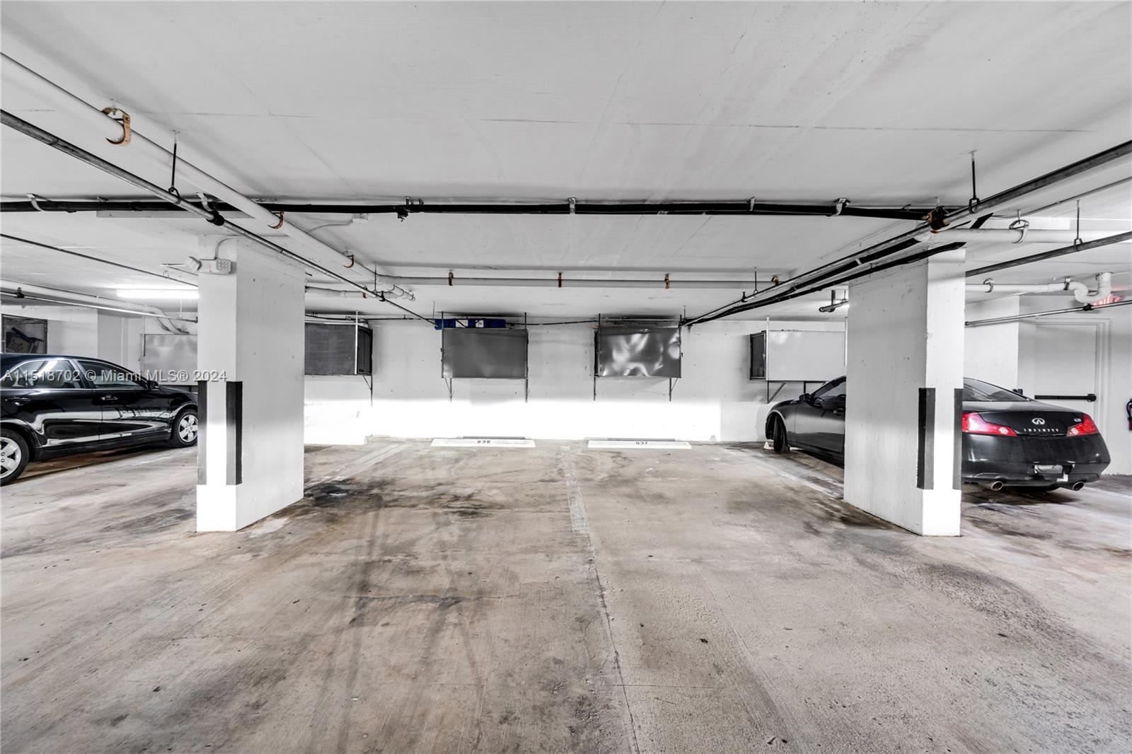1 Alhambra Cir # 306