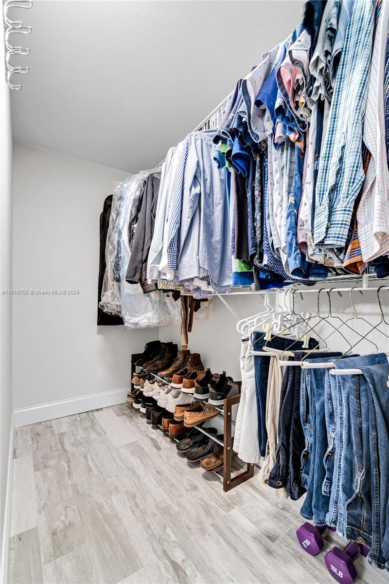 1 Alhambra Cir # 306