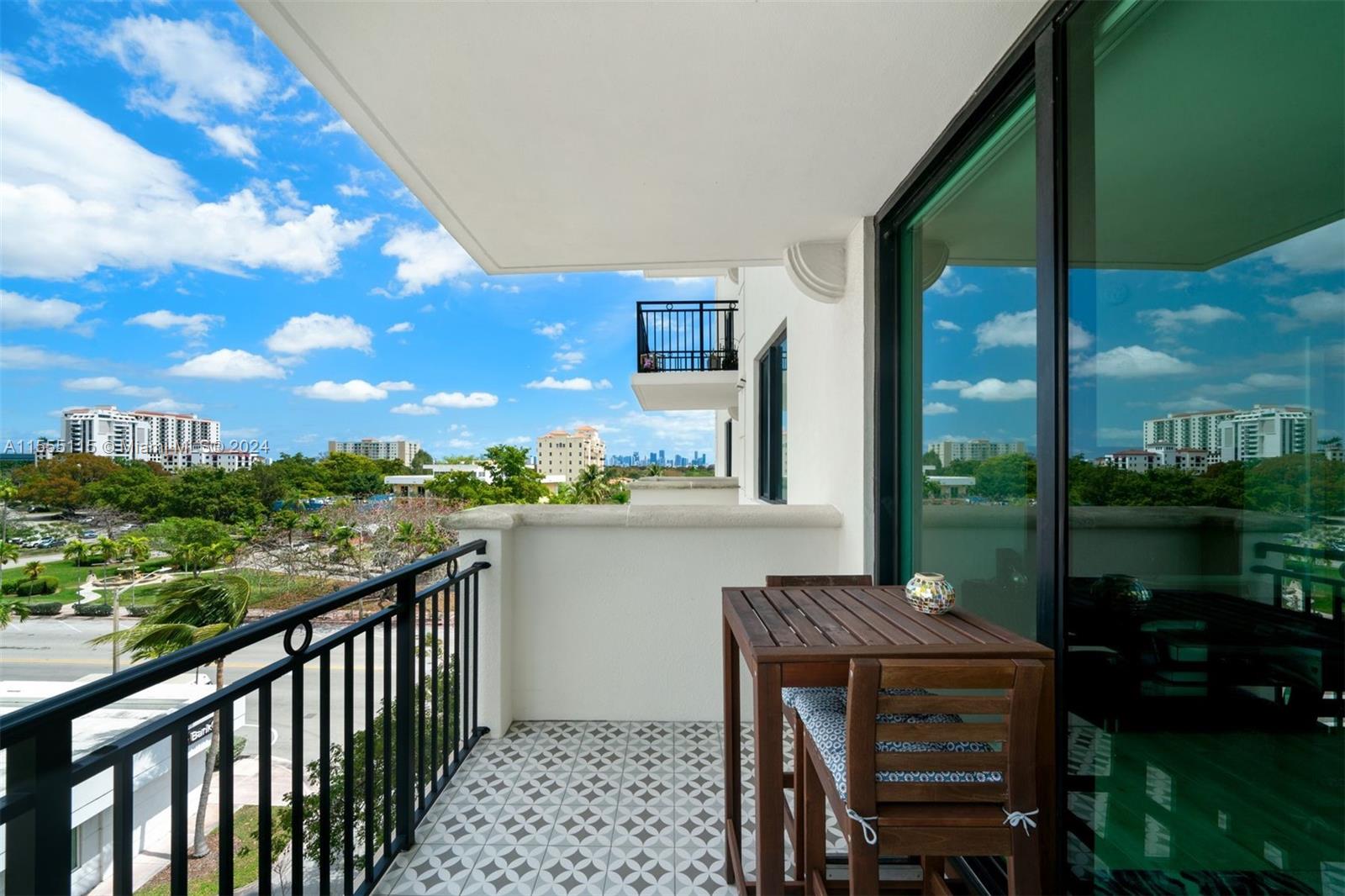 1300 Ponce De Leon Blvd # 502