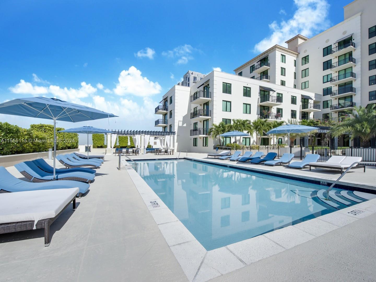 1300 Ponce De Leon Blvd # 502