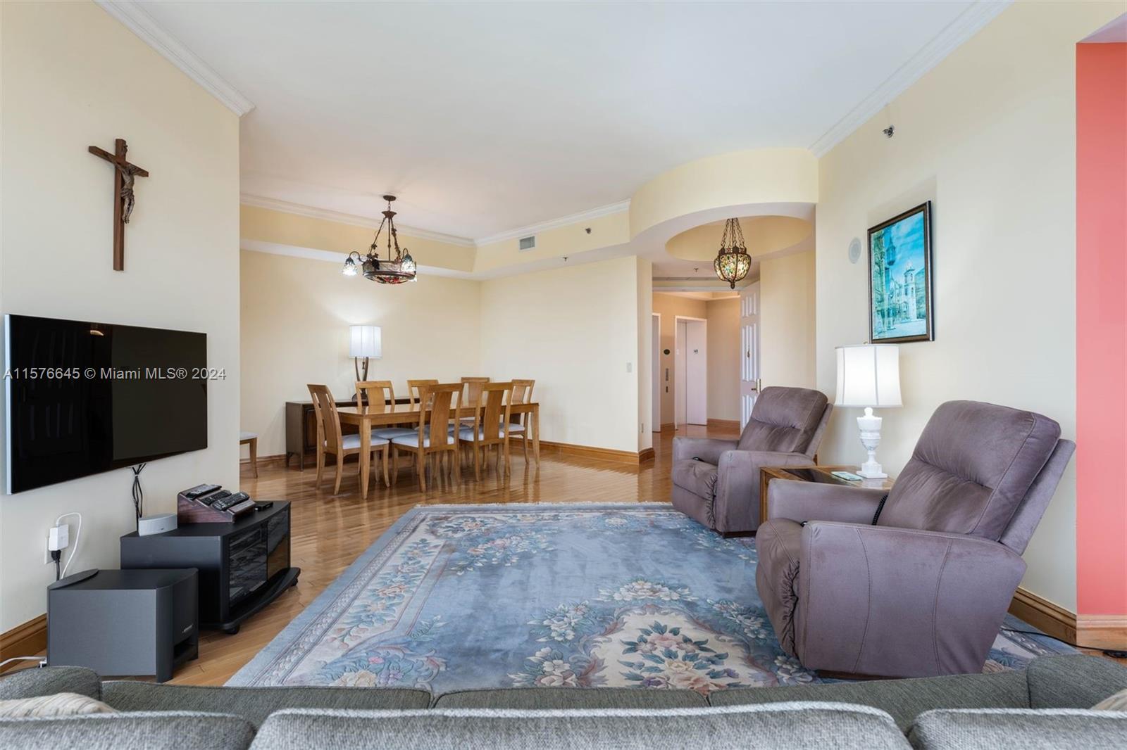 626 Coral Way # 1404