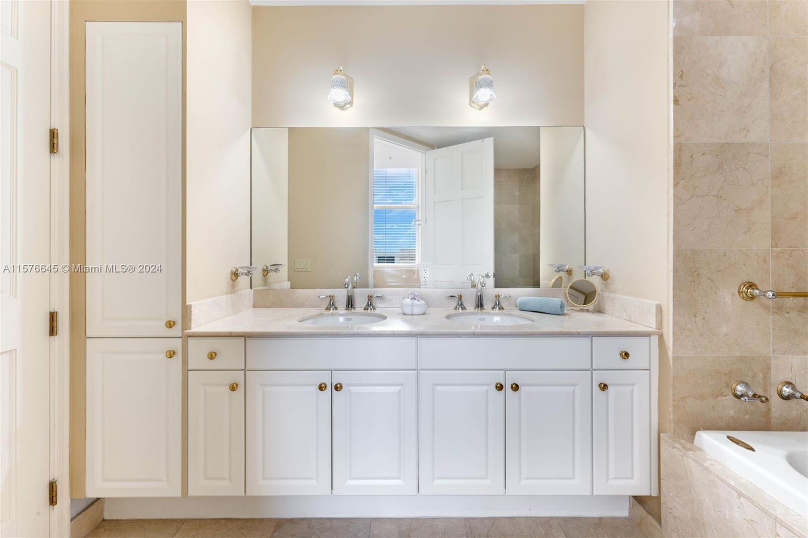 626 Coral Way # 1404