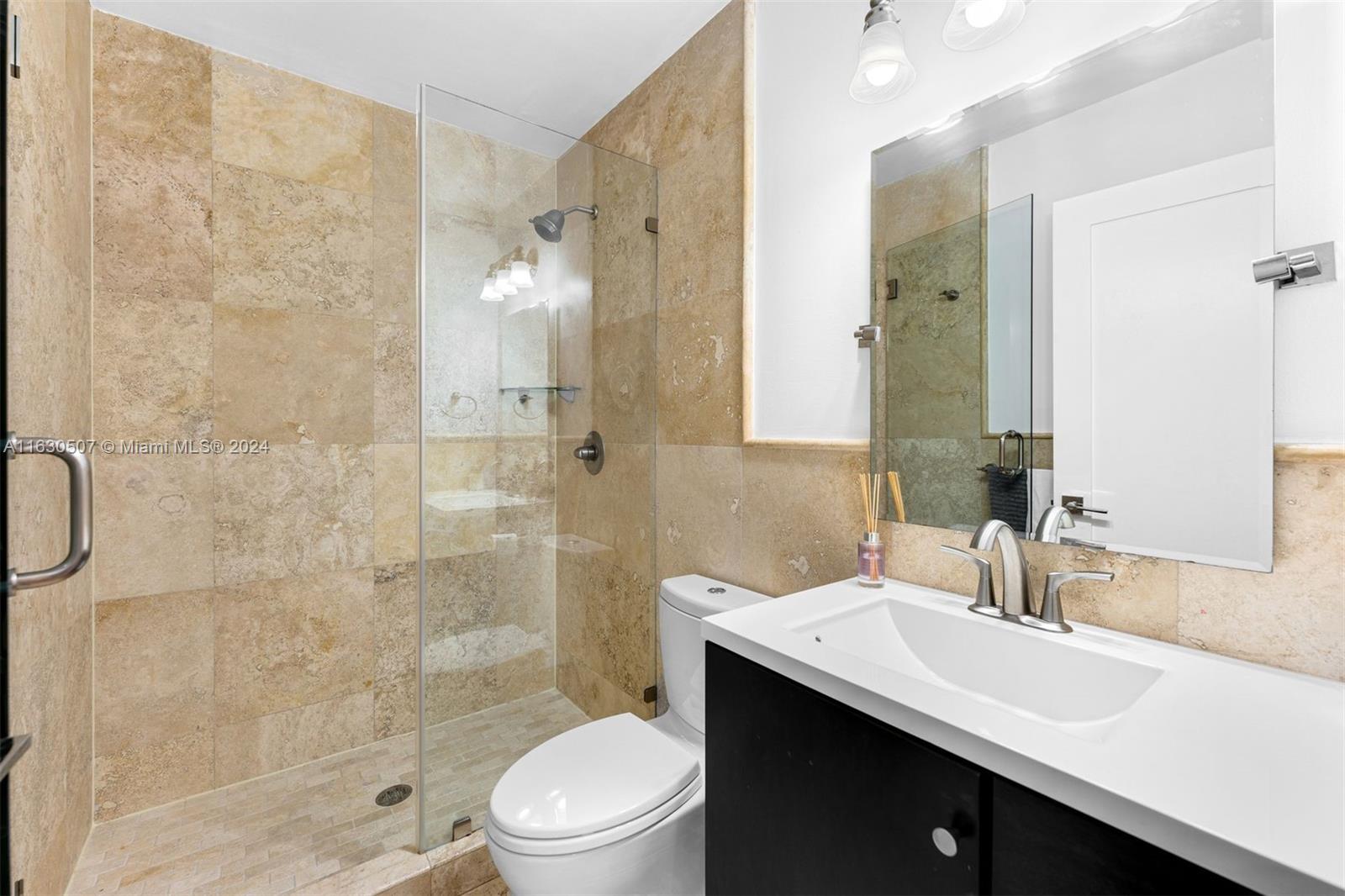 111 Edgewater Dr # 2A