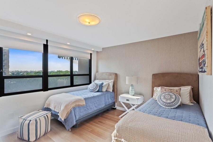 2 Grove Isle Dr # B502