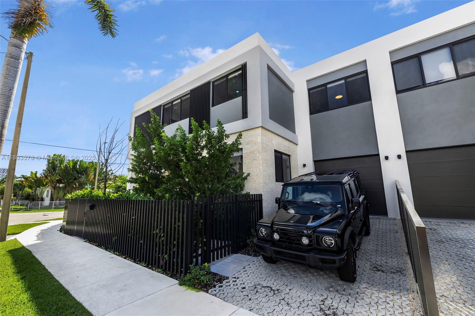 3300 SW 27th Ter # 3300