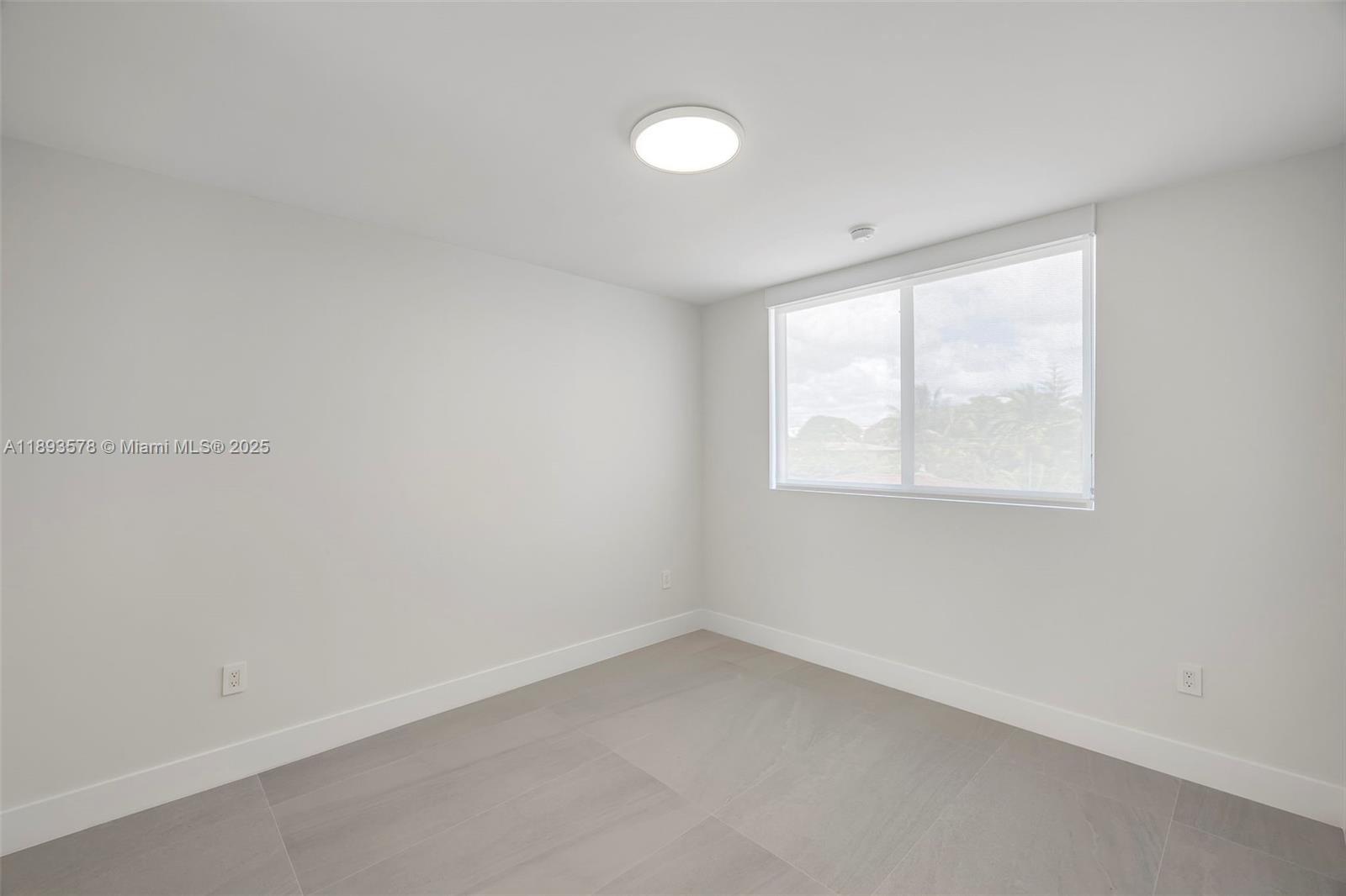 3300 SW 27th Ter # 3300