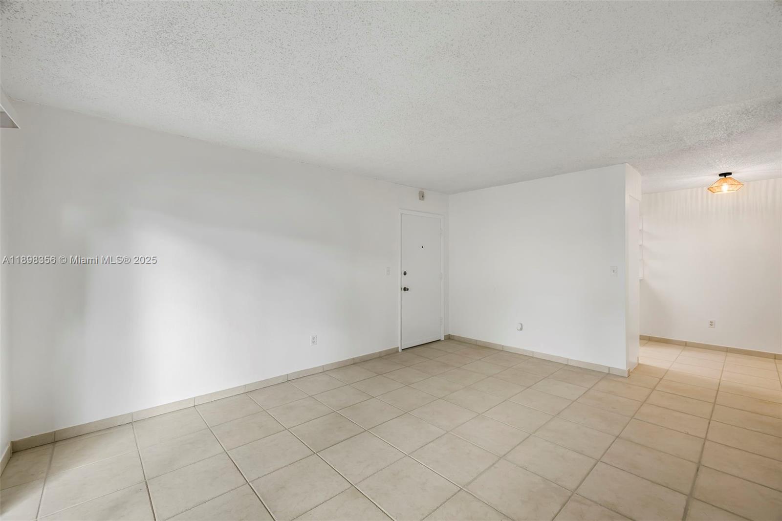 10780 N Kendall Dr # E11, Miami Unit: E11