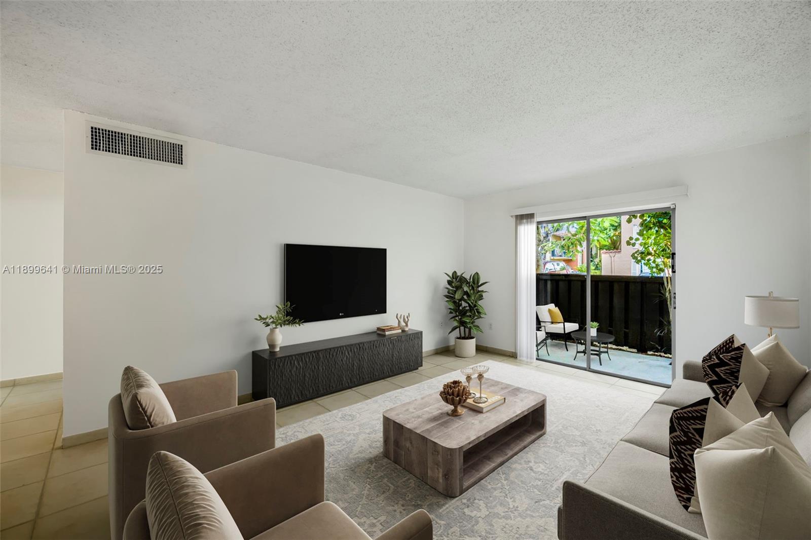 10780 N Kendall Dr # E11, Miami Unit: E11