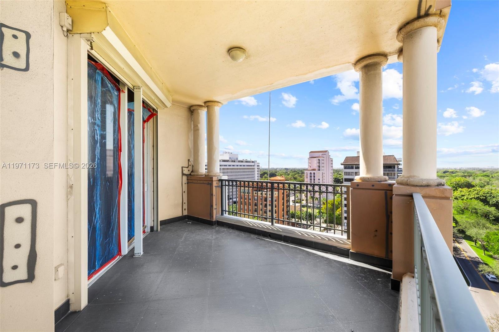 626 Coral Way # 1104