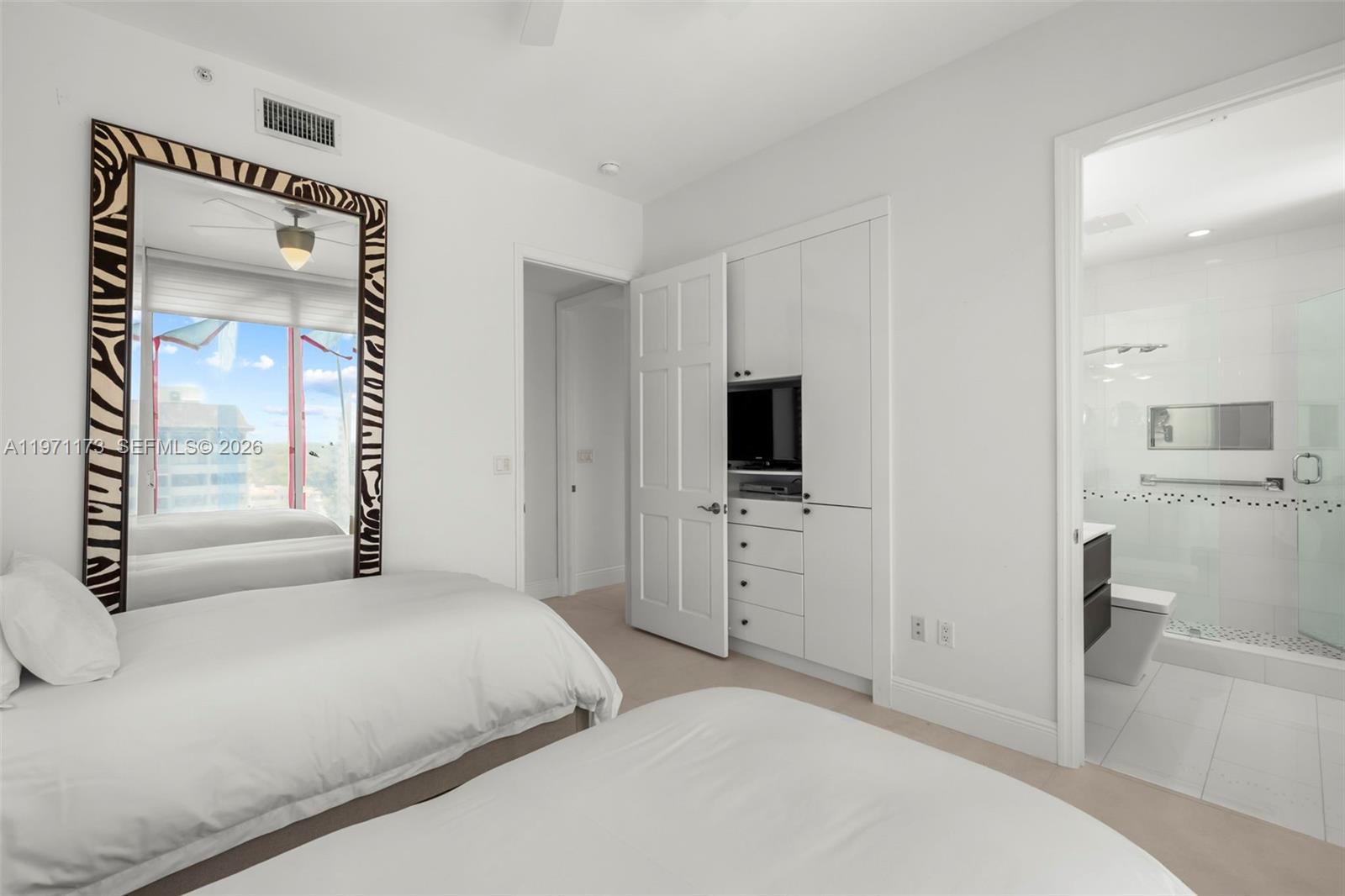 626 Coral Way # 1104