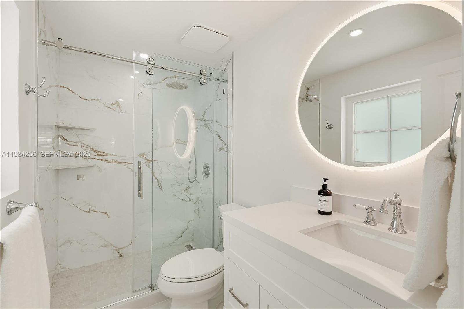 261 Navarre Ave # 1 Unit: B-1