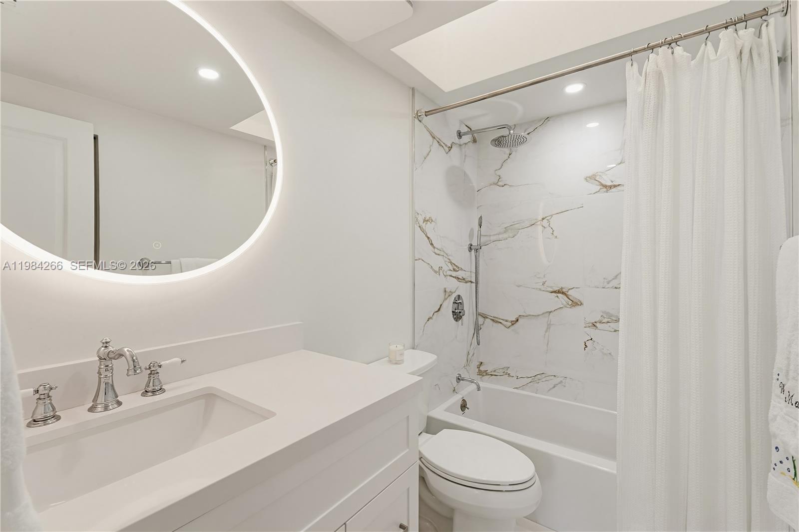 261 Navarre Ave # 1 Unit: B-1