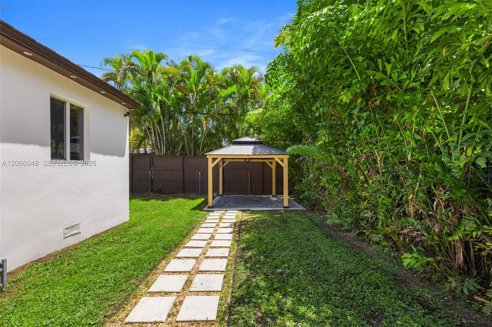 3210 SW 19th Ter