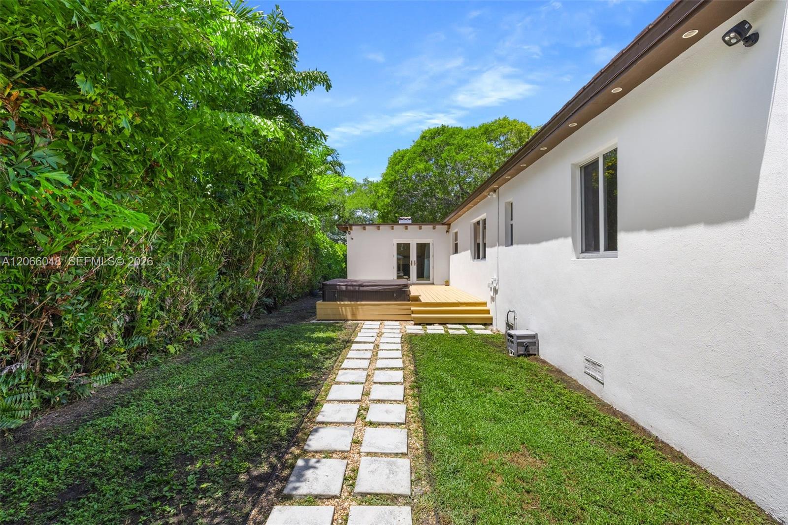 3210 SW 19th Ter