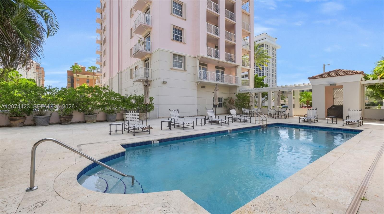 721 Biltmore Way # 601